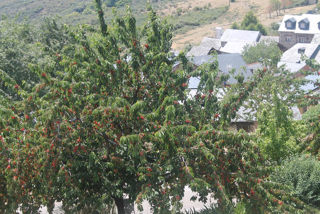 Pension Riego De Ambros Εξωτερικό φωτογραφία